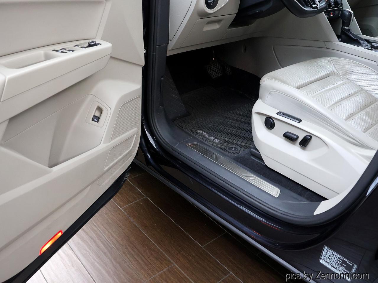 Volkswagen Atlas 3.6L V6 SEL Premium 4MOTION 2018