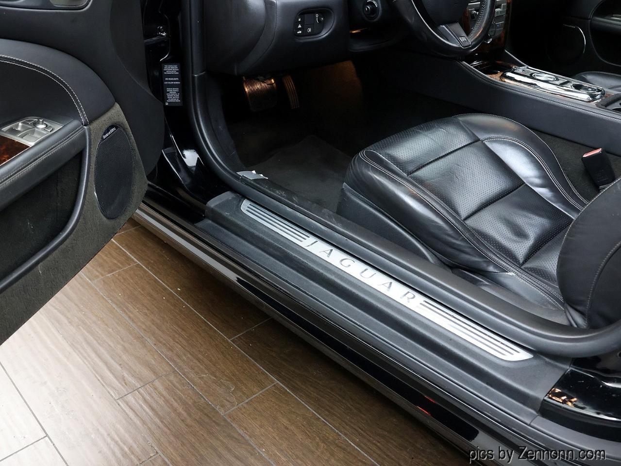 Jaguar XK 2dr Conv XKR 2010