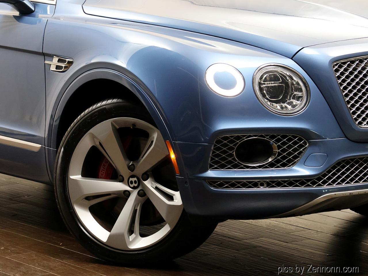 Bentley Bentayga V8 AWD 2019