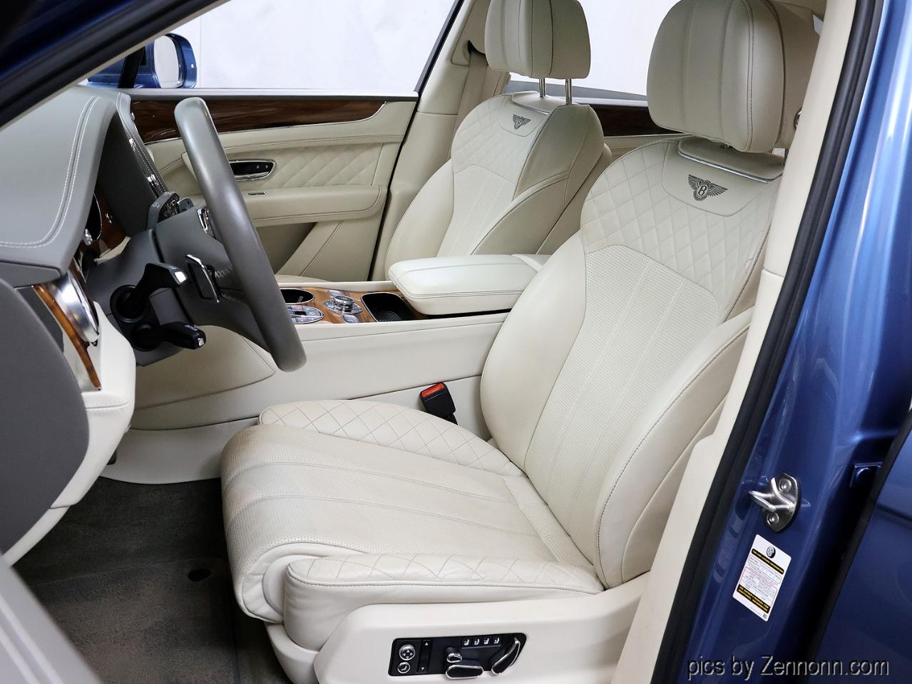 Bentley Bentayga V8 AWD 2019