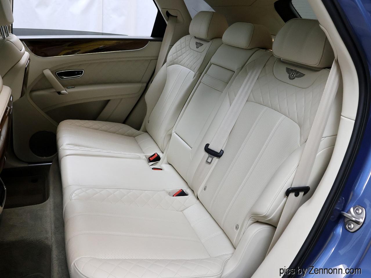 Bentley Bentayga V8 AWD 2019