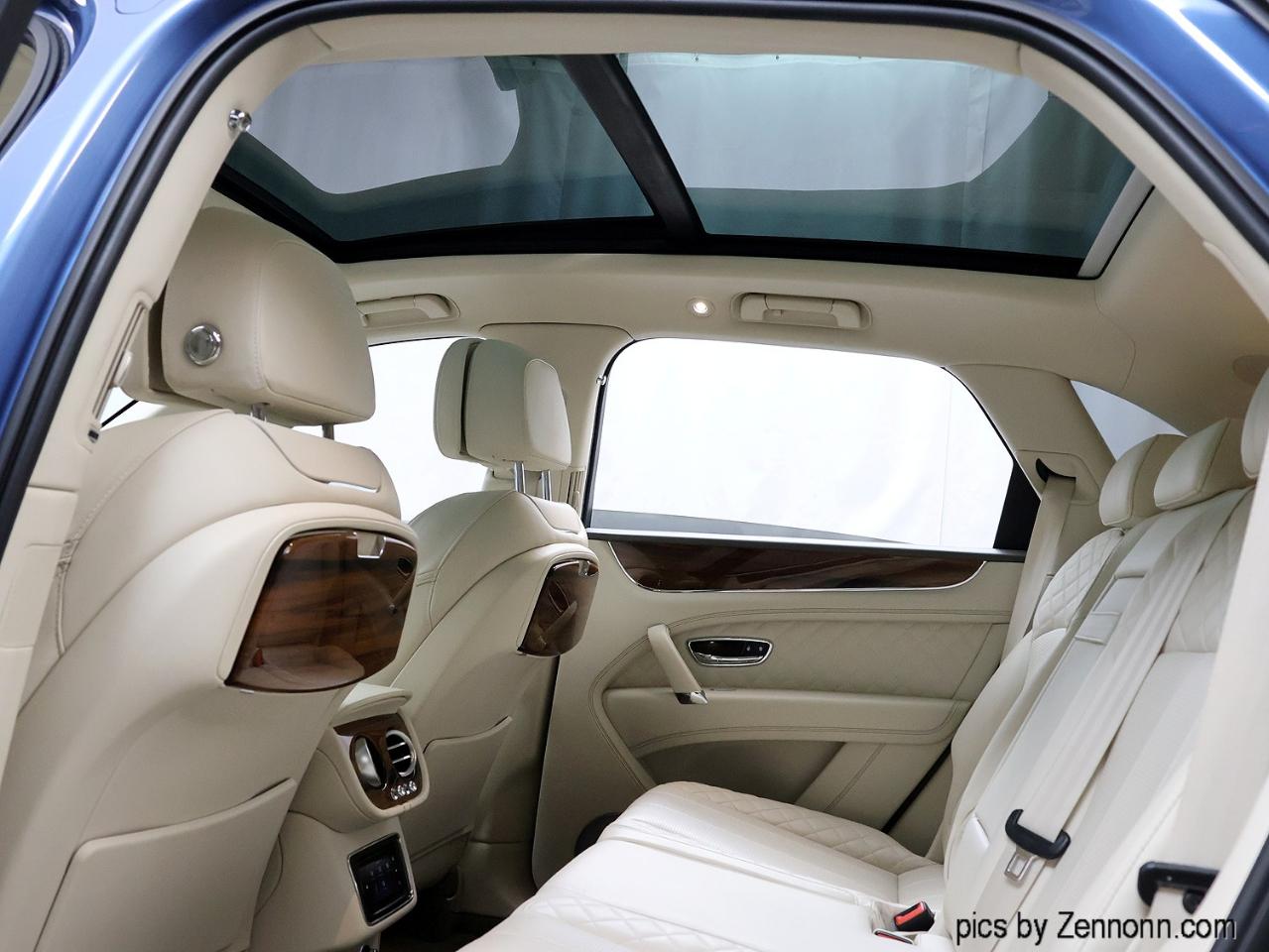 Bentley Bentayga V8 AWD 2019