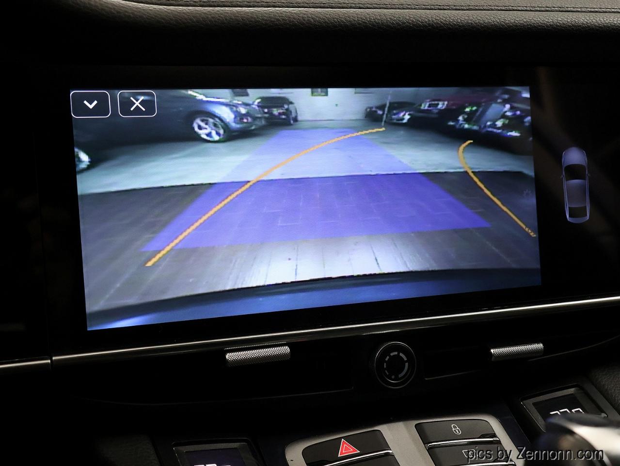 Porsche Panamera 4 AWD 2012