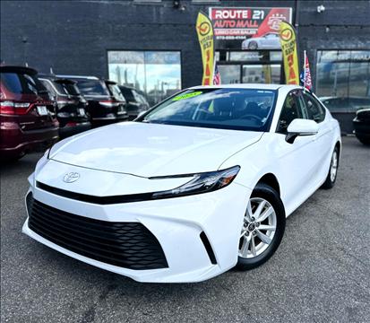 2025 Toyota Camry Hybrid XLE