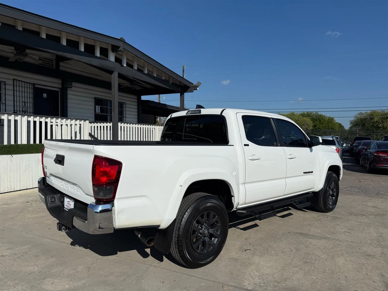 Toyota Tacoma 2WD TRD Off Road Double Cab 5' Bed V6 AT (Natl) 2023
