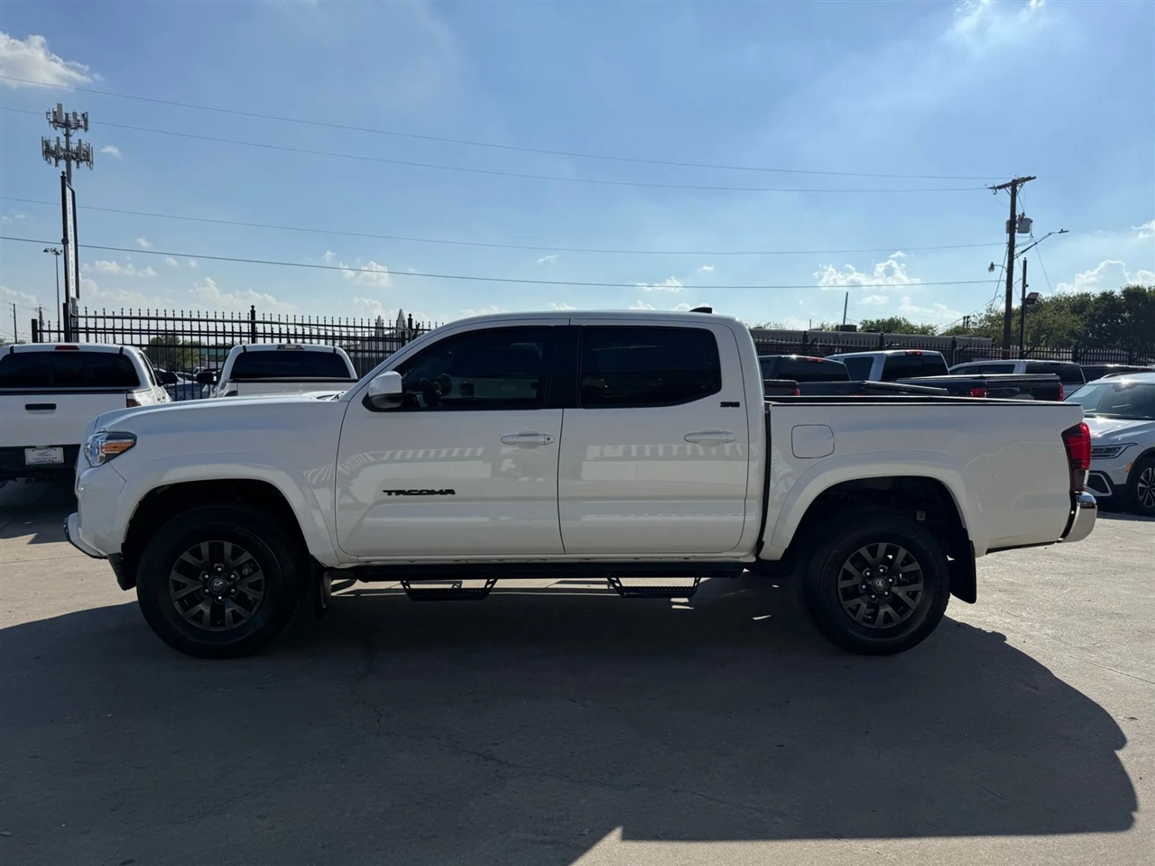 Toyota Tacoma 2WD TRD Off Road Double Cab 5' Bed V6 AT (Natl) 2023
