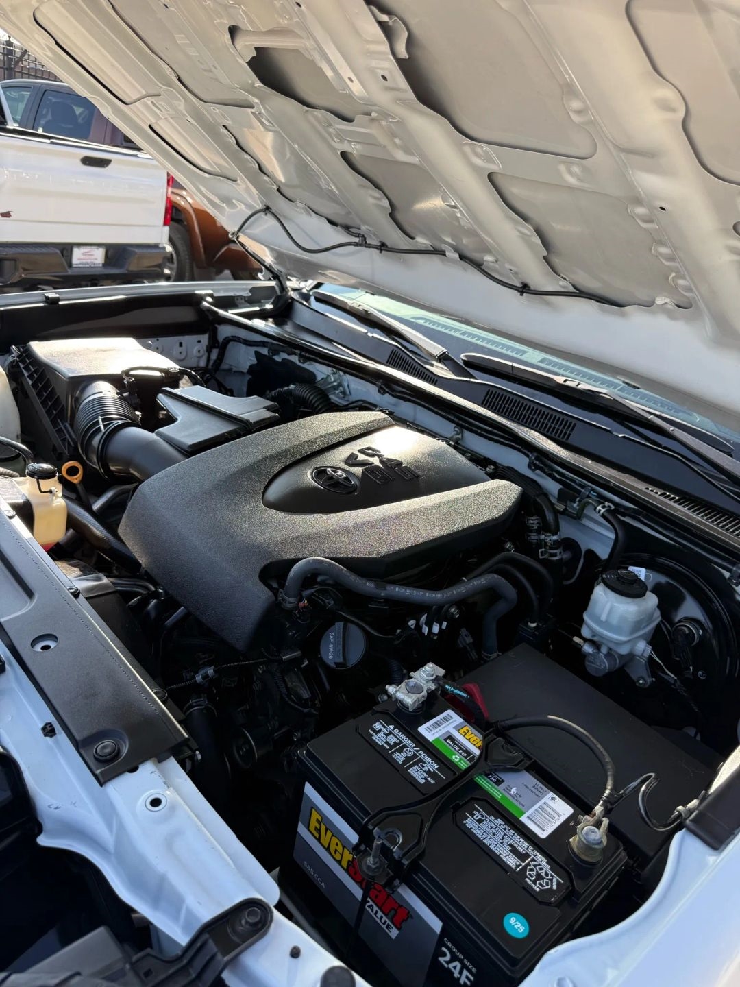 Toyota Tacoma 2WD TRD Off Road Double Cab 5' Bed V6 AT (Natl) 2023