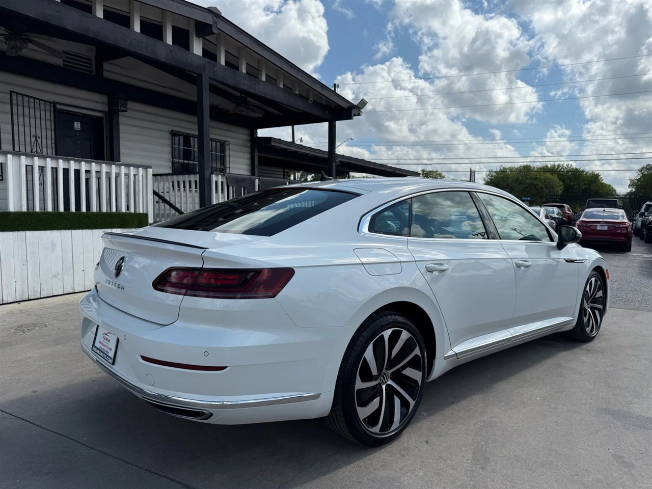 Volkswagen Arteon SEL R-Line FWD 2021