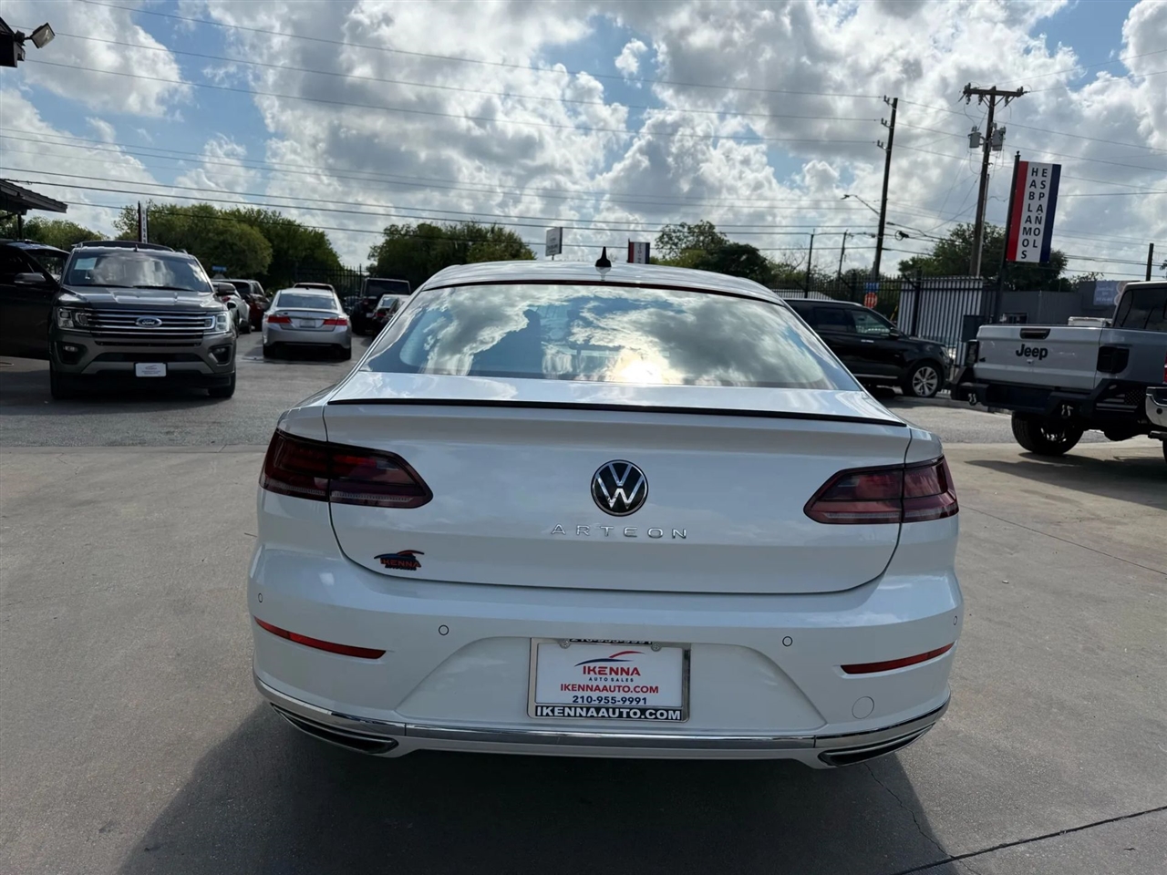 Volkswagen Arteon SEL R-Line FWD 2021