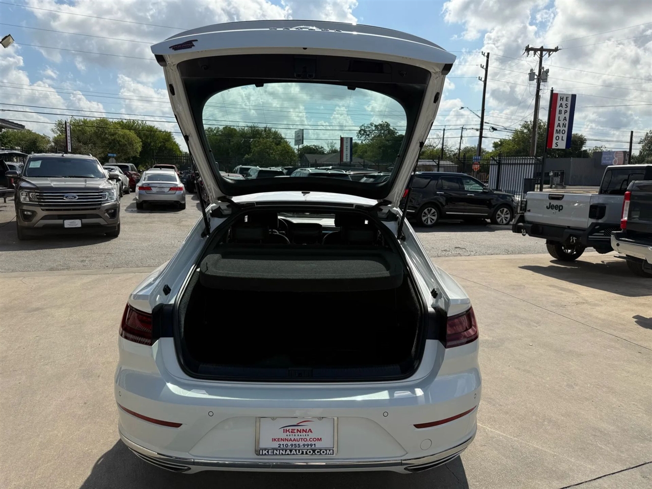 Volkswagen Arteon SEL R-Line FWD 2021