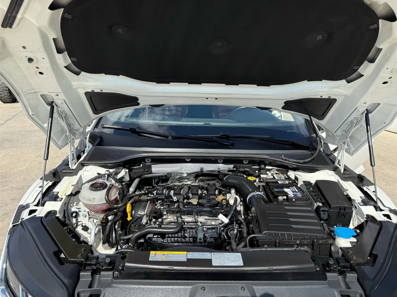 Volkswagen Arteon SEL R-Line FWD 2021