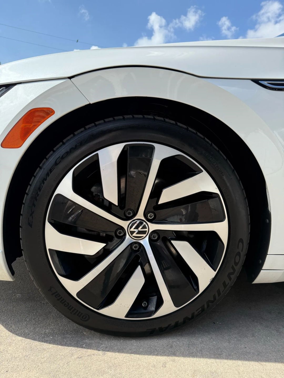 Volkswagen Arteon SEL R-Line FWD 2021