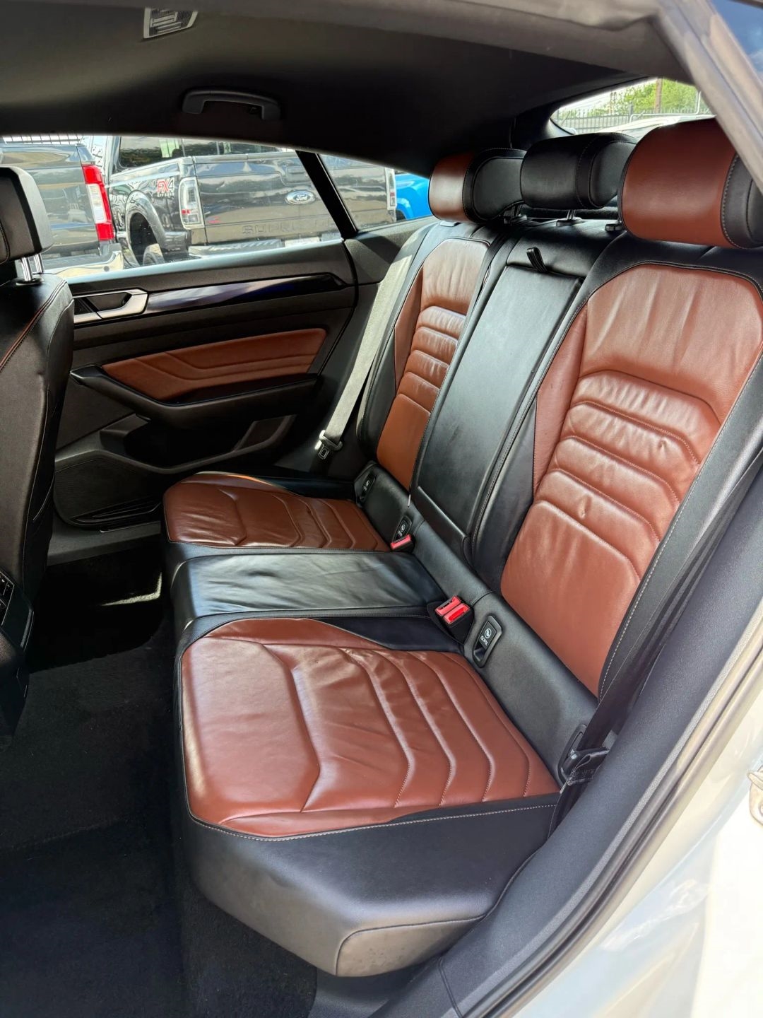 Volkswagen Arteon SEL R-Line FWD 2021