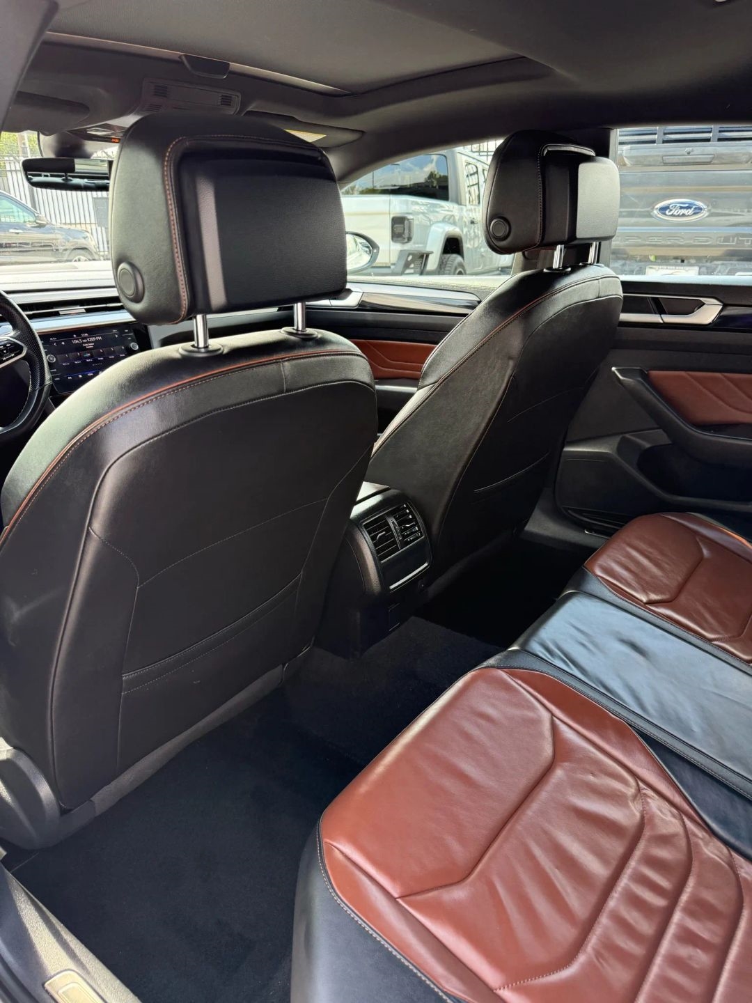 Volkswagen Arteon SEL R-Line FWD 2021