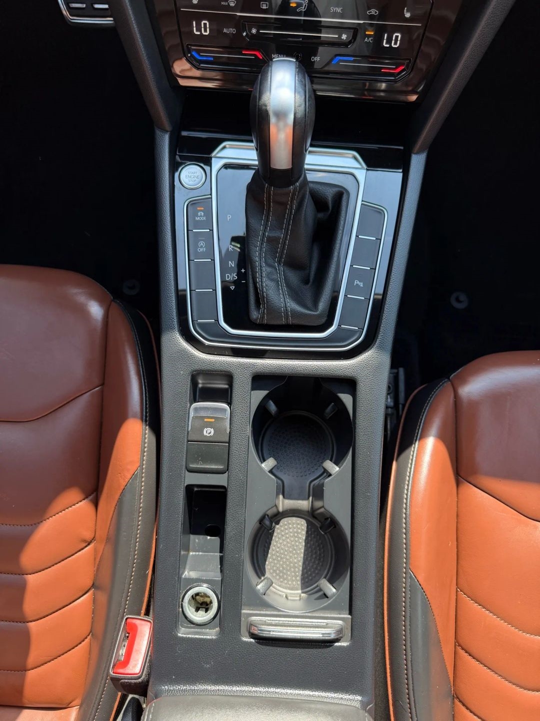 Volkswagen Arteon SEL R-Line FWD 2021