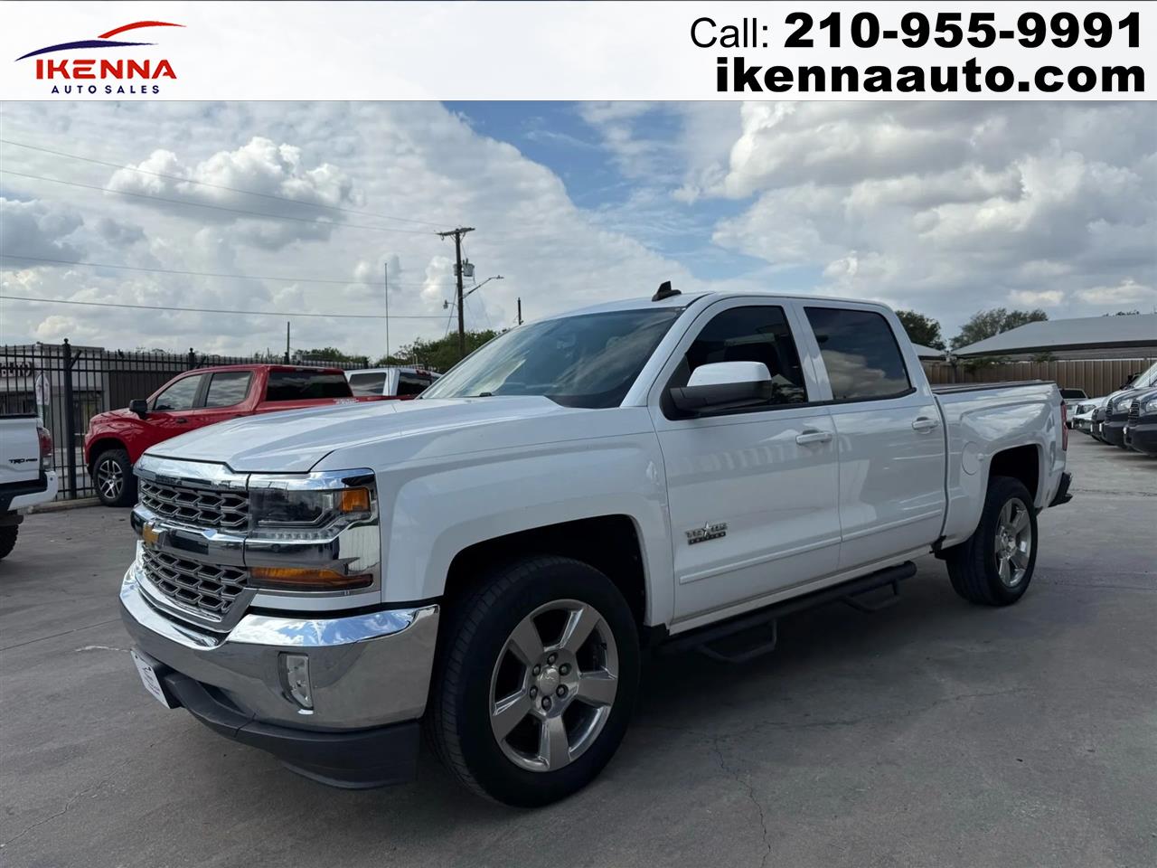 2017 Chevrolet Silverado 1500 2WD Crew Cab 143.5" LT w/1LT