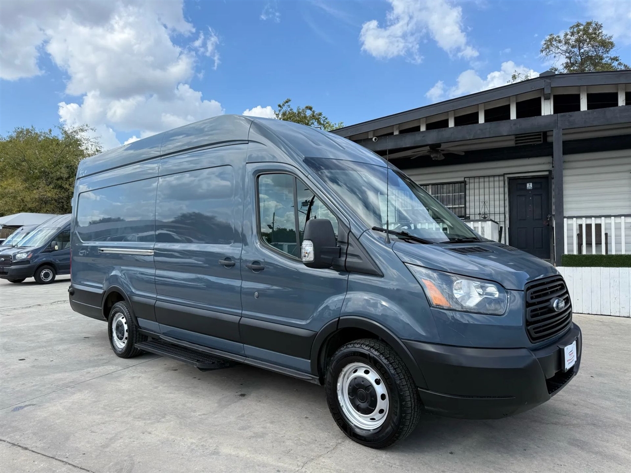 Ford Transit Van T-250 148" EL Hi Rf 9000 GVWR Sliding RH Dr 2019