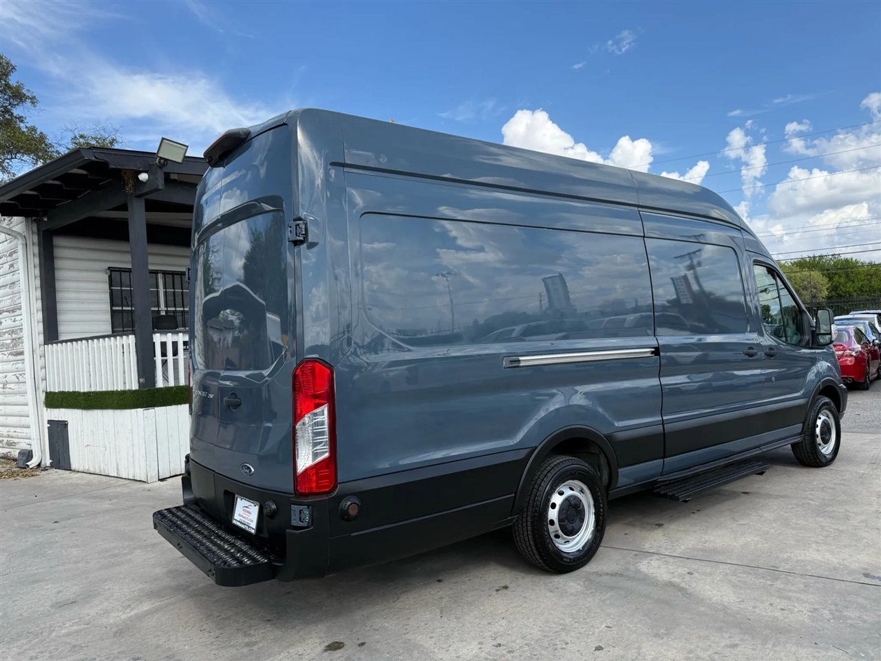 Ford Transit Van T-250 148" EL Hi Rf 9000 GVWR Sliding RH Dr 2019