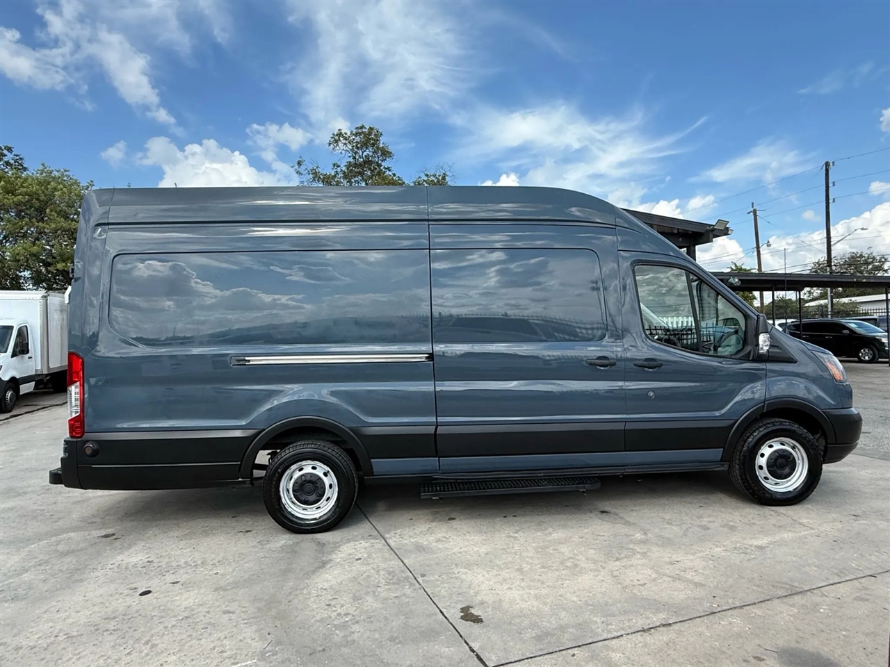 Ford Transit Van T-250 148" EL Hi Rf 9000 GVWR Sliding RH Dr 2019