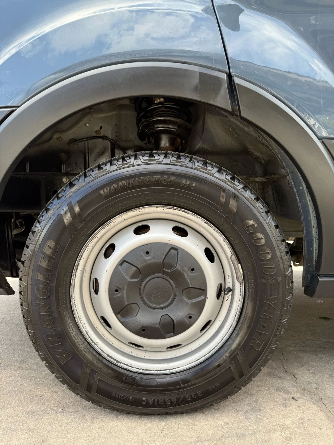 Ford Transit Van T-250 148" EL Hi Rf 9000 GVWR Sliding RH Dr 2019