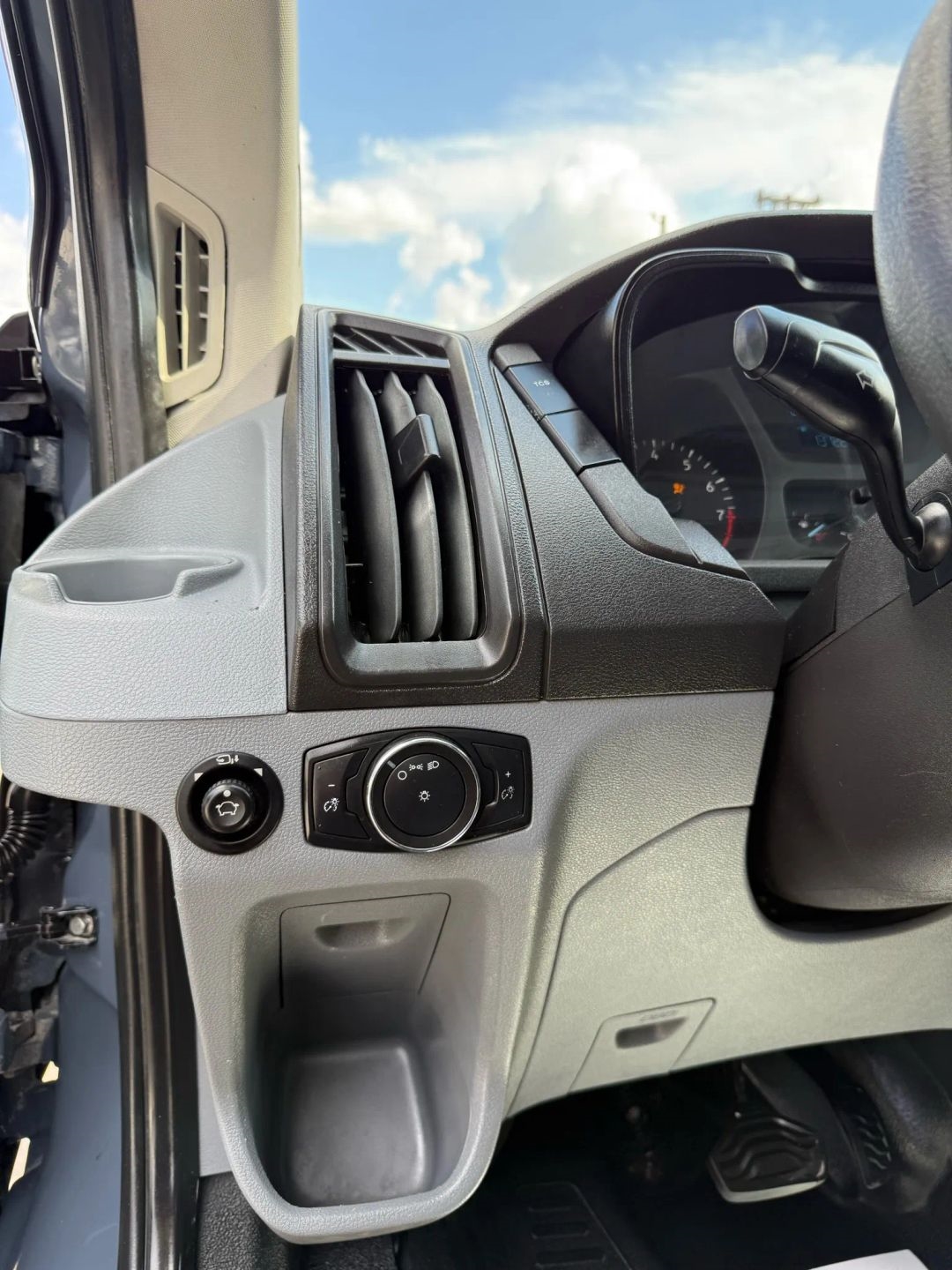 Ford Transit Van T-250 148" EL Hi Rf 9000 GVWR Sliding RH Dr 2019