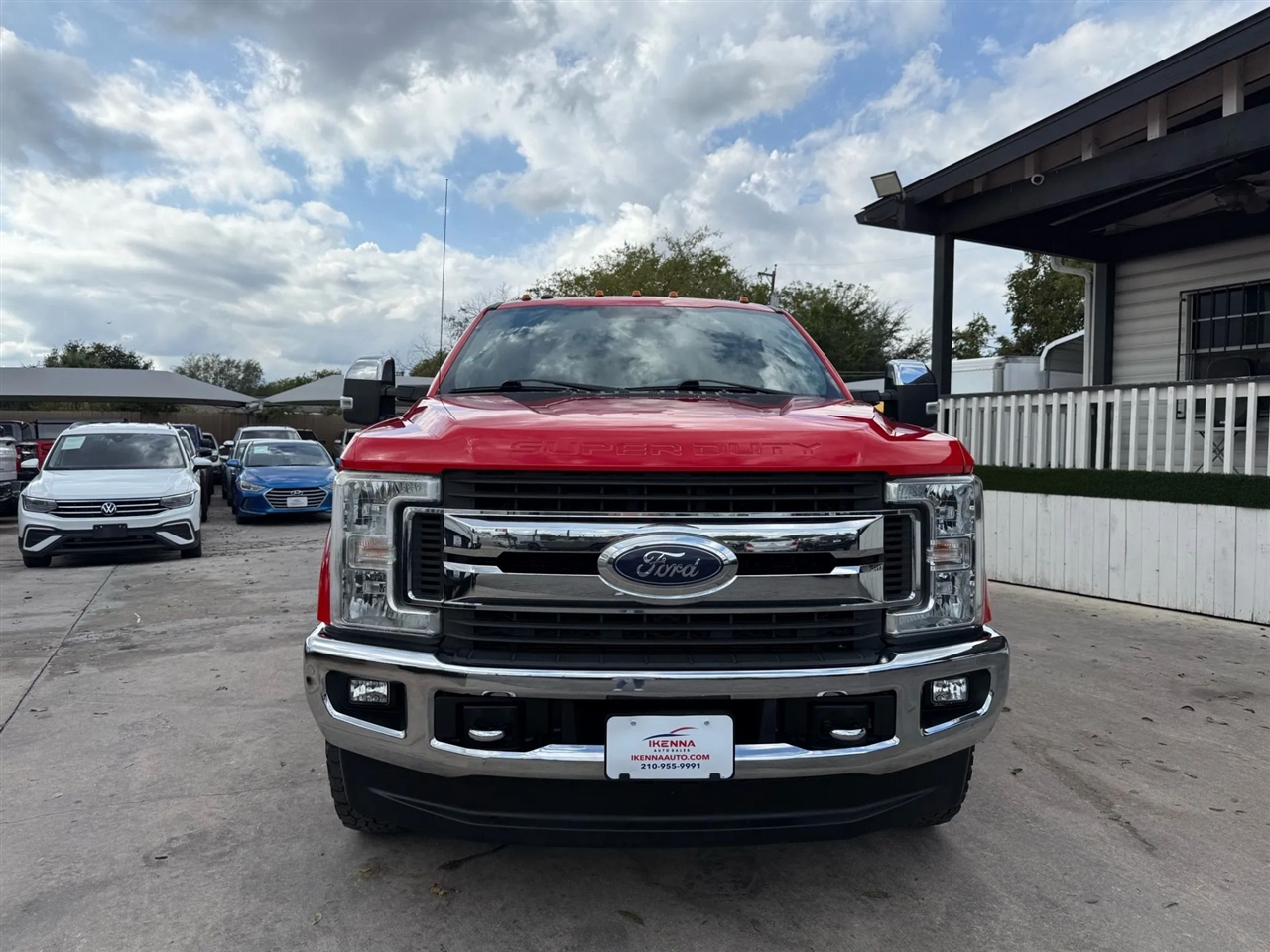 Ford Super Duty F-250 SRW King Ranch 4WD Crew Cab 8' Box 2017