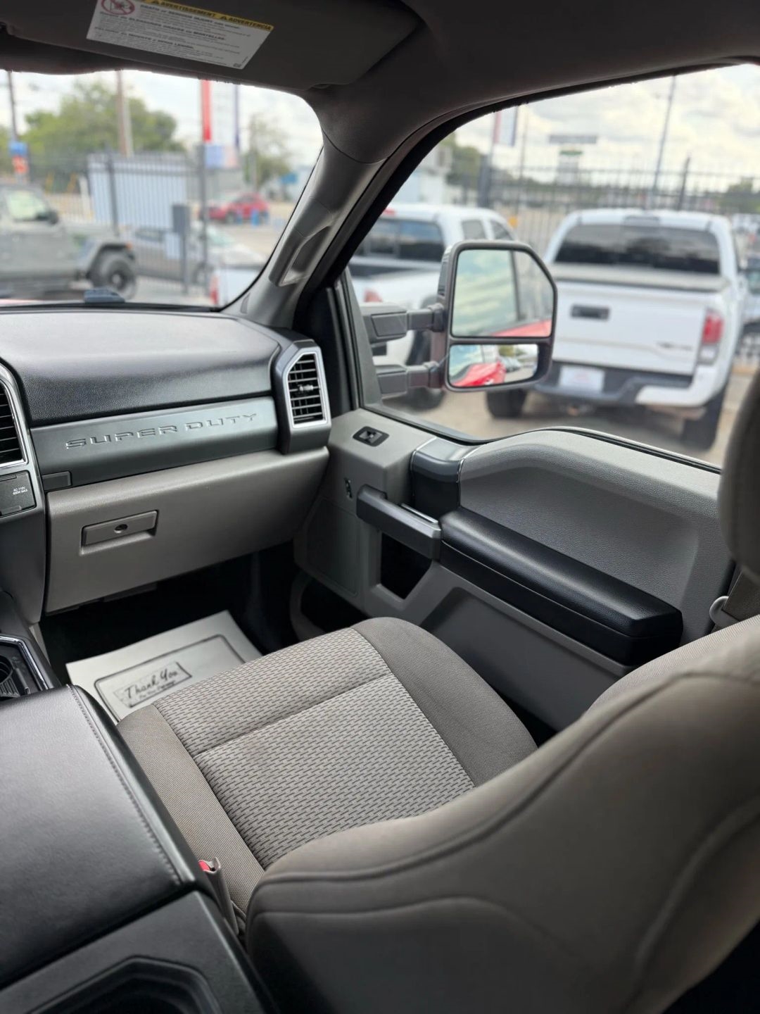 Ford Super Duty F-250 SRW King Ranch 4WD Crew Cab 8' Box 2017