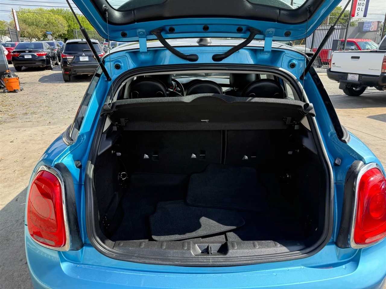 MINI Cooper Hardtop 4 Door 4dr HB 2015