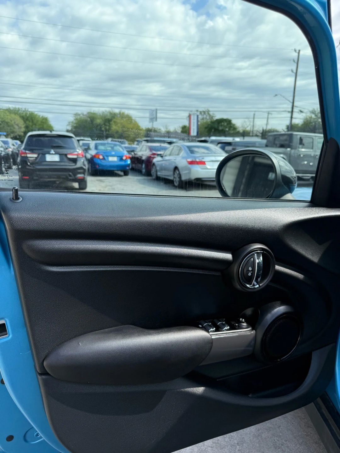 MINI Cooper Hardtop 4 Door 4dr HB 2015