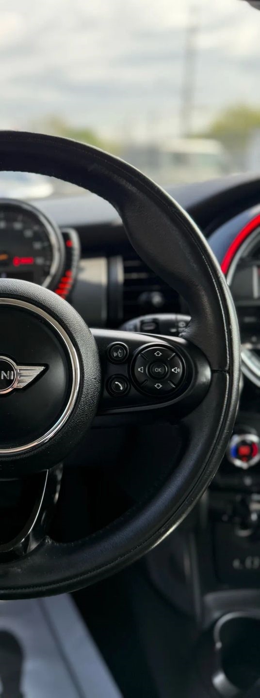 MINI Cooper Hardtop 4 Door 4dr HB 2015