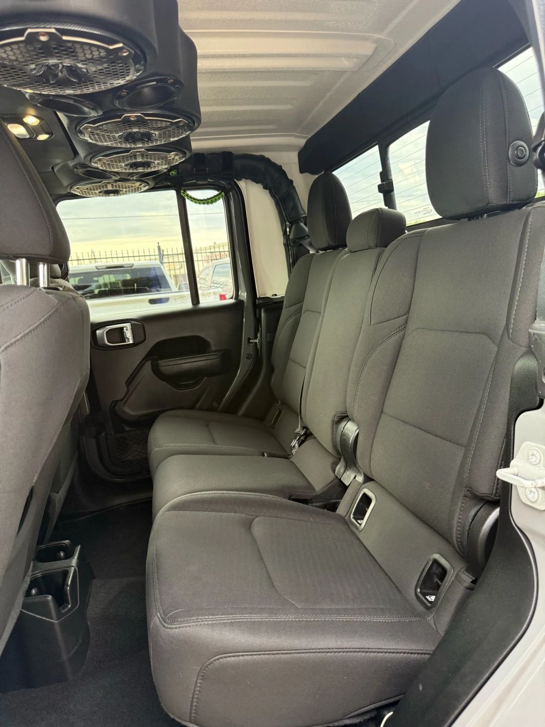 Jeep Gladiator Willys 4x4 2022