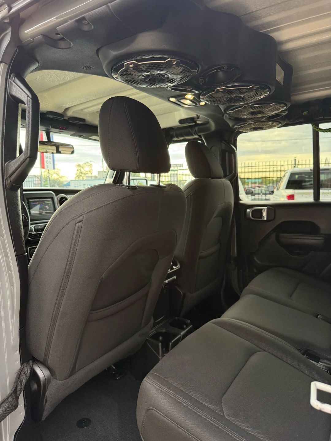 Jeep Gladiator Willys 4x4 2022