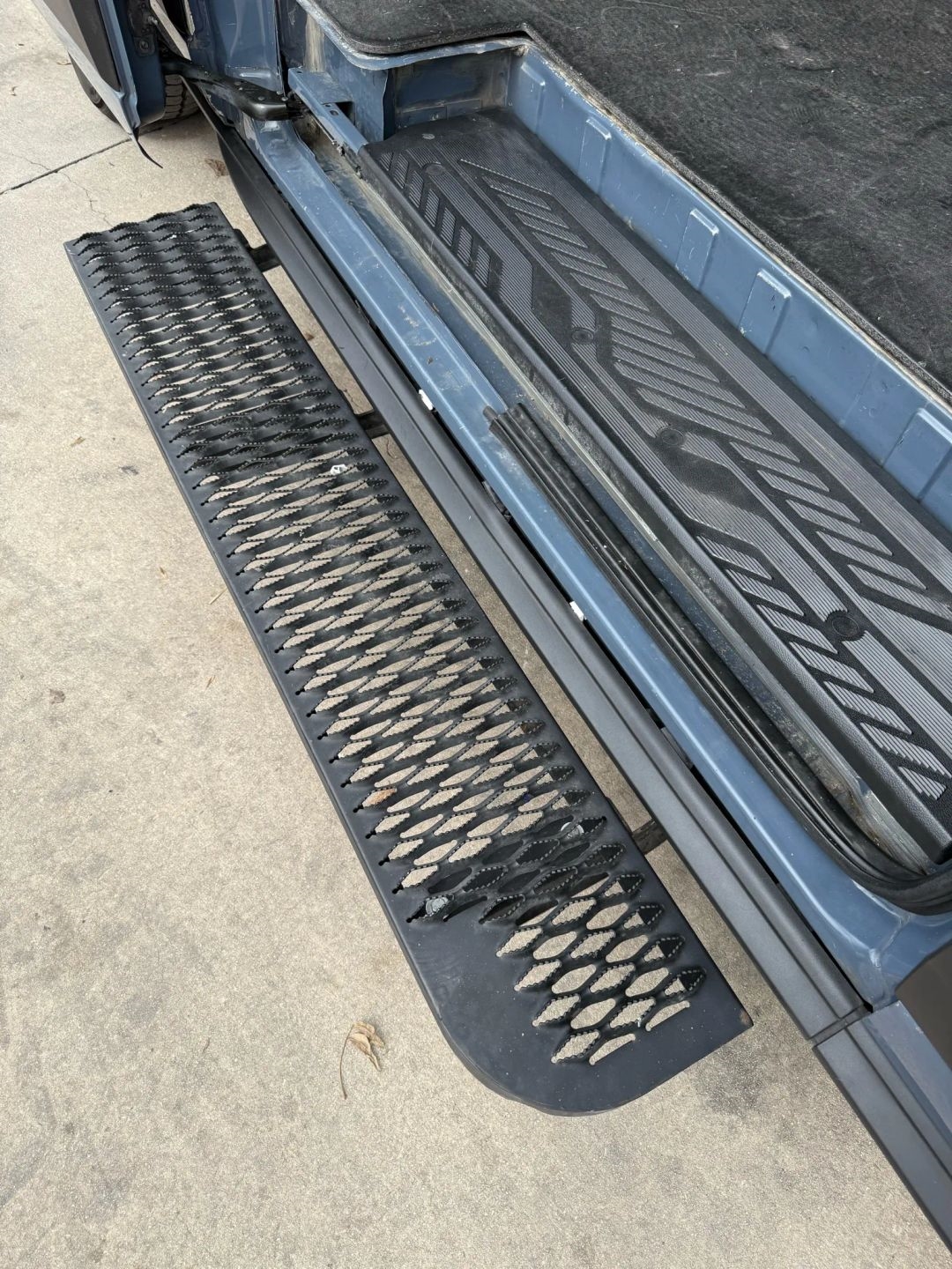 Ford Transit Van T-250 148" EL Hi Rf 9000 GVWR Sliding RH Dr 2019