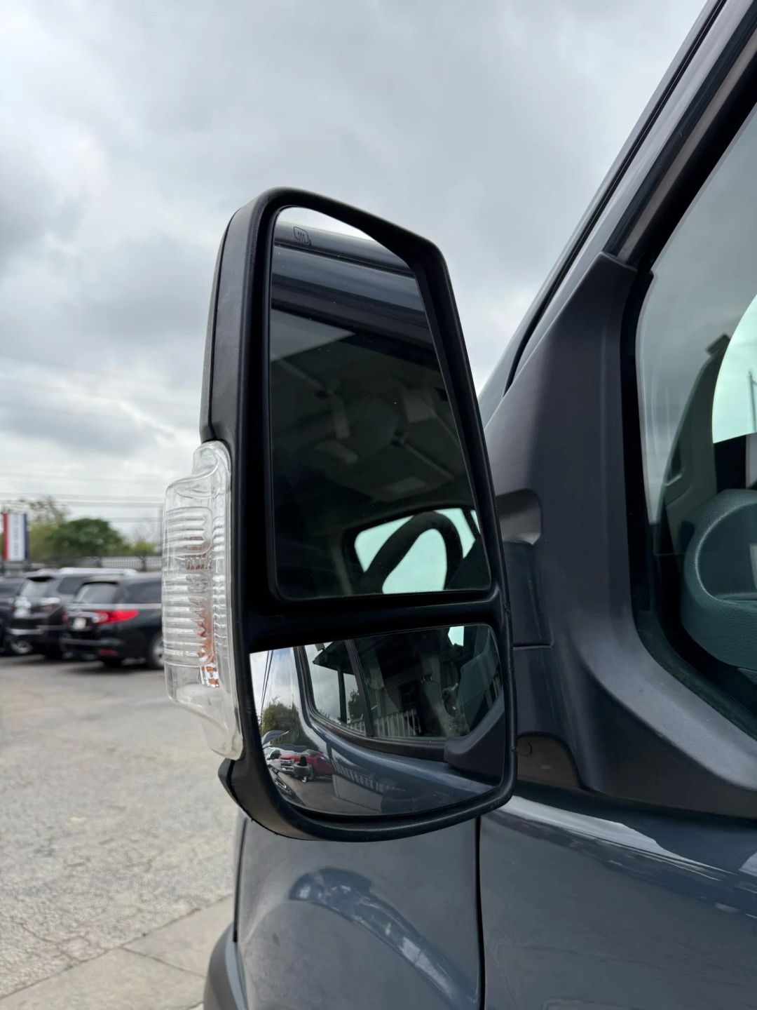 Ford Transit Van T-250 148" EL Hi Rf 9000 GVWR Sliding RH Dr 2019