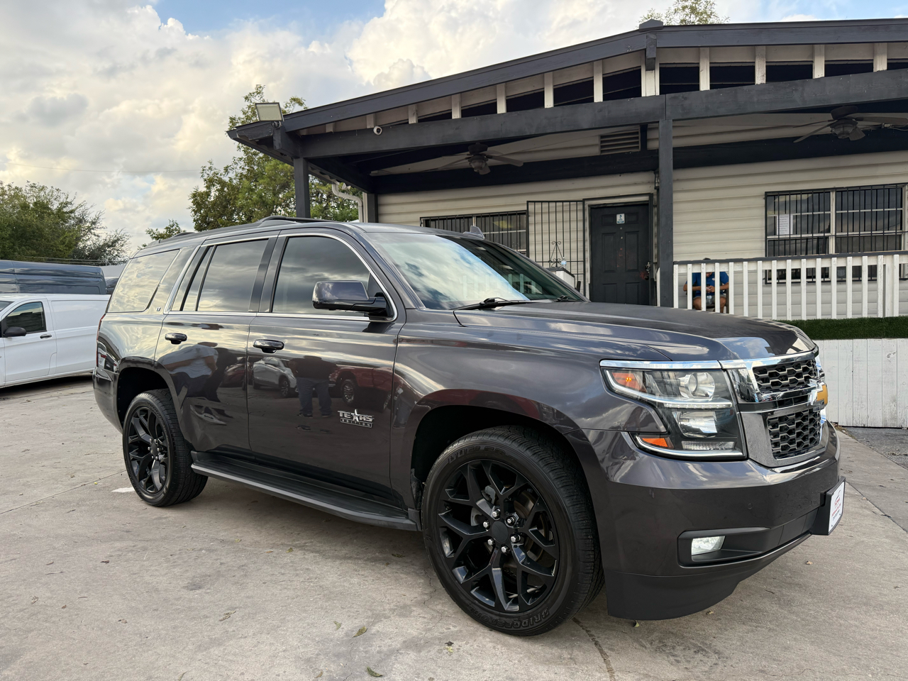 Chevrolet Tahoe 2WD 4dr LT 2018