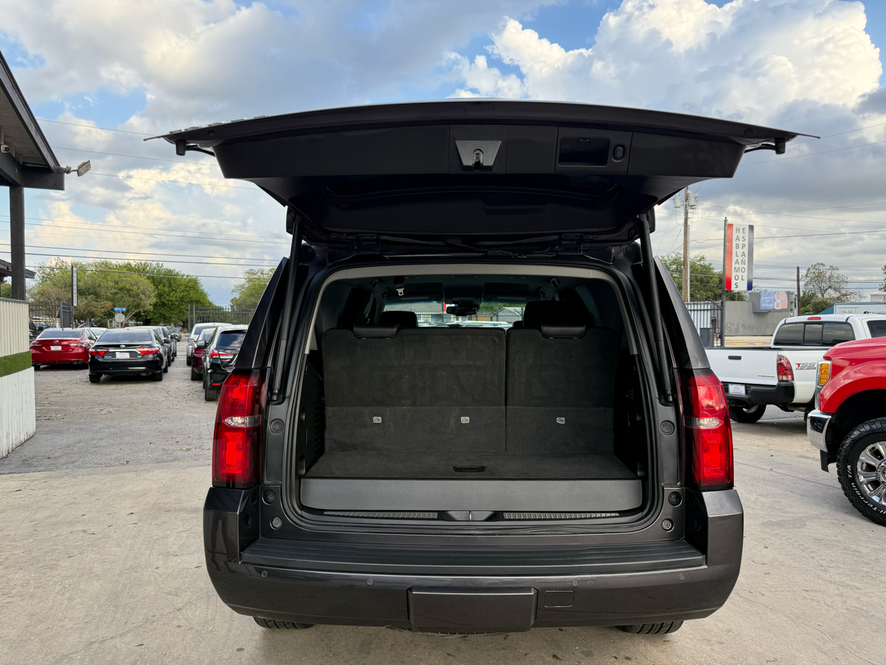 Chevrolet Tahoe 2WD 4dr LT 2018