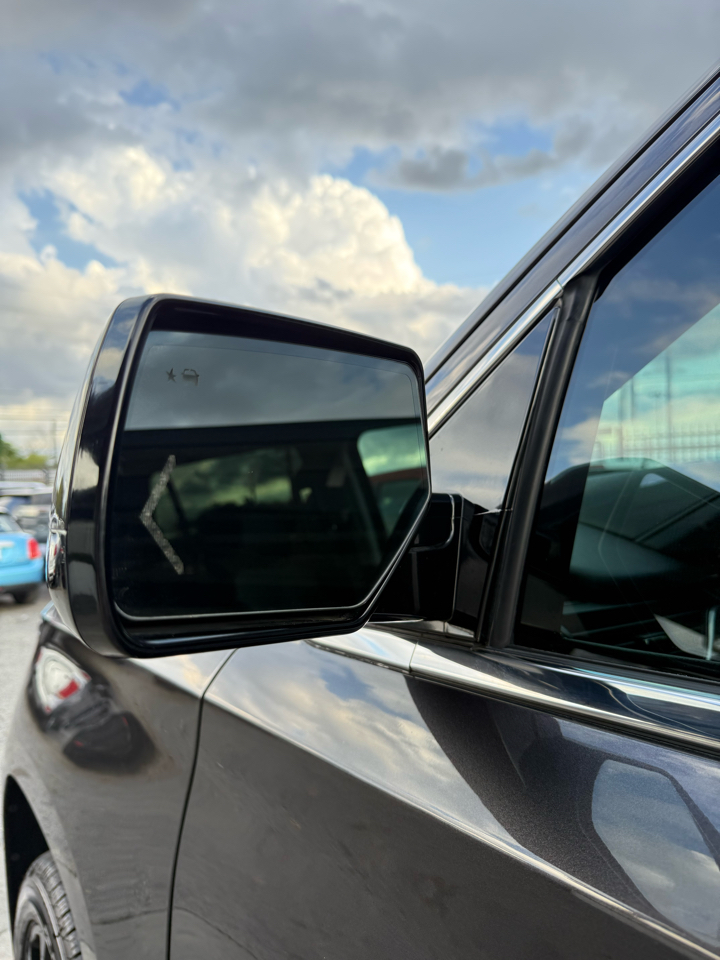 Chevrolet Tahoe 2WD 4dr LT 2018