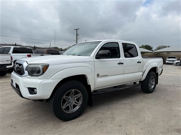 2013 Toyota Tacoma 2WD Double Cab V6 AT PreRunner (Natl)