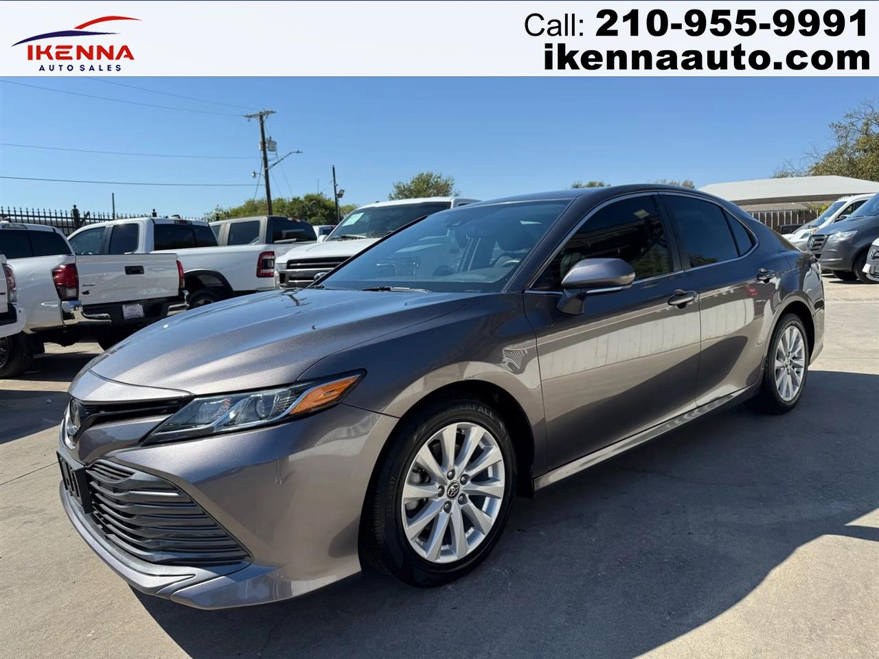 2020 Toyota Camry LE Auto (Natl)