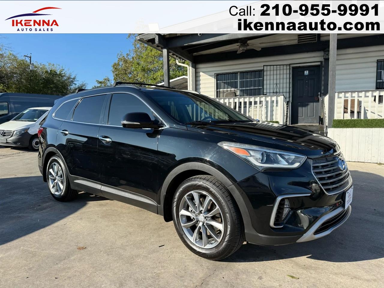 2017 Hyundai Santa Fe SE 3.3L Auto