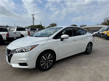 2022 Nissan Versa SV CVT