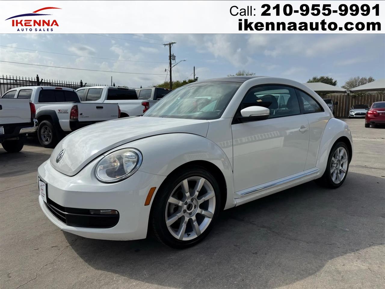 2013 Volkswagen Beetle Coupe 2dr Auto 2.5L