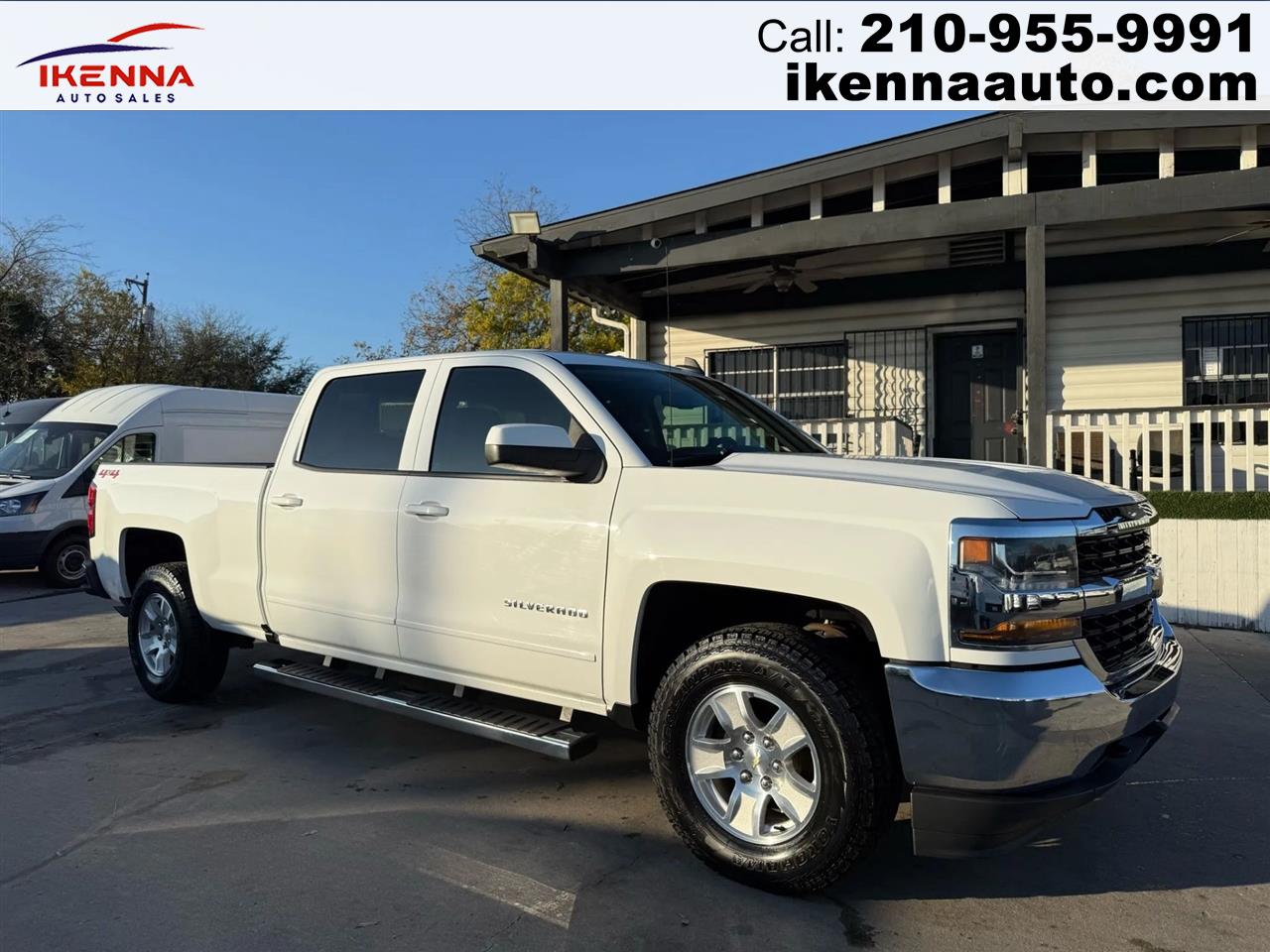 2018 Chevrolet Silverado 1500 4WD Crew Cab 153.0" LT w/1LT