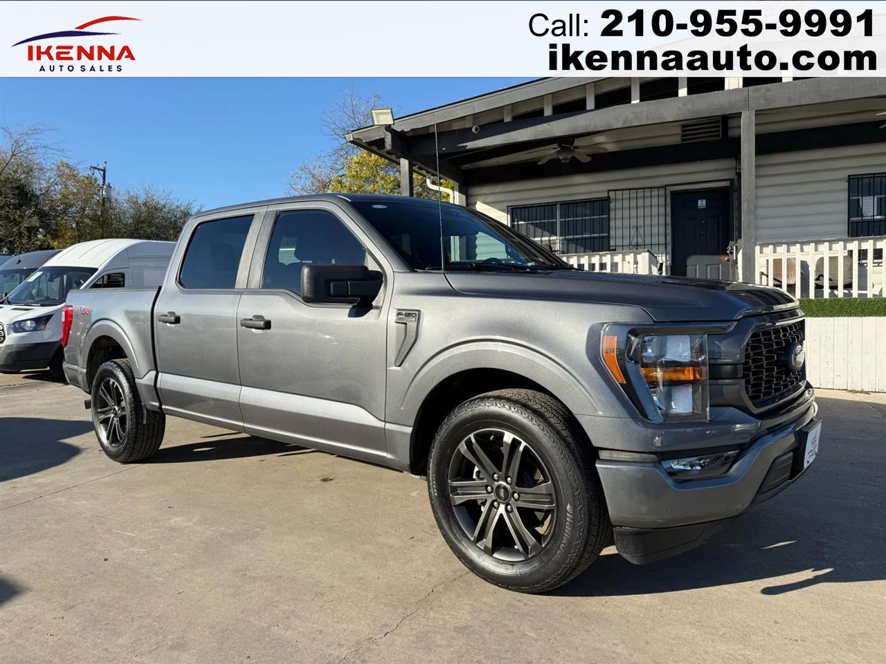 2023 Ford F-150 XL 2WD SuperCrew 5.5' Box