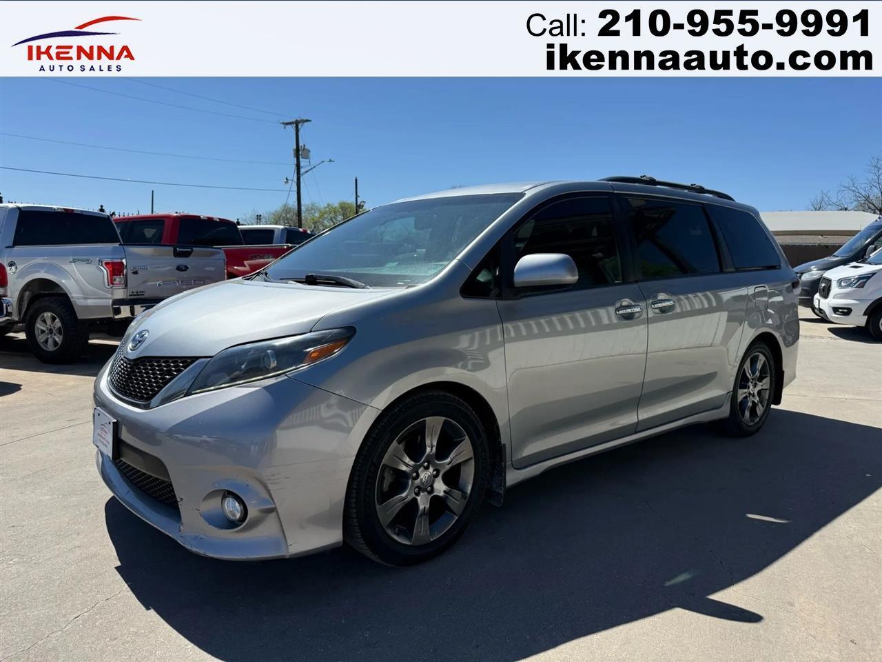 2015 Toyota Sienna SE