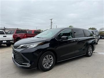 2022 Toyota Sienna XLE FWD 7-Passenger (Natl)