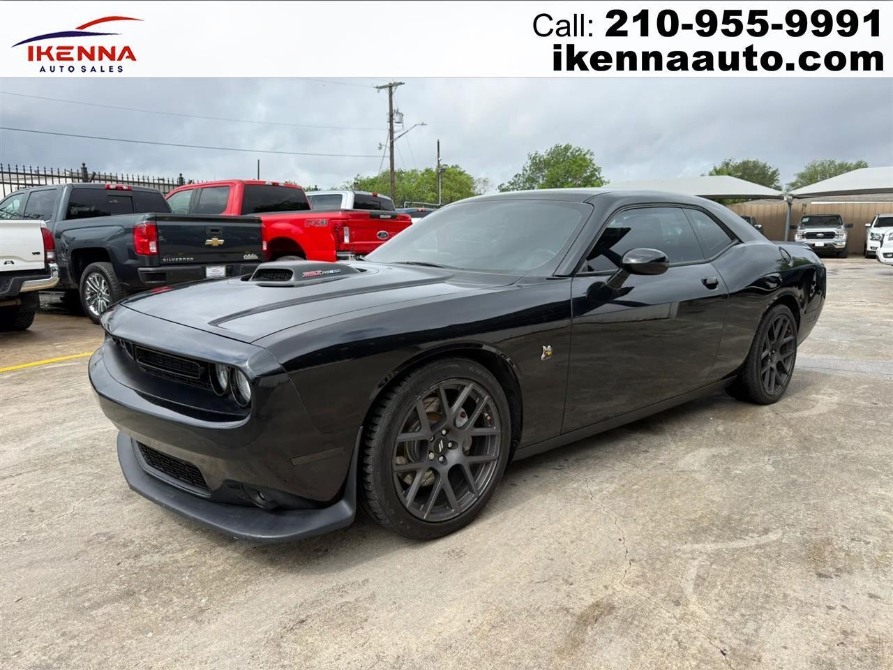 2017 Dodge Challenger 392 Hemi Scat Pack Shaker Coupe
