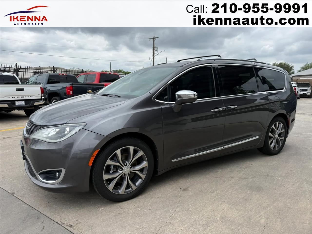 2017 Chrysler Pacifica Limited FWD