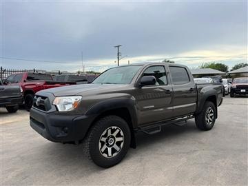 2012 Toyota Tacoma 2WD Double Cab I4 AT PreRunner (Natl)
