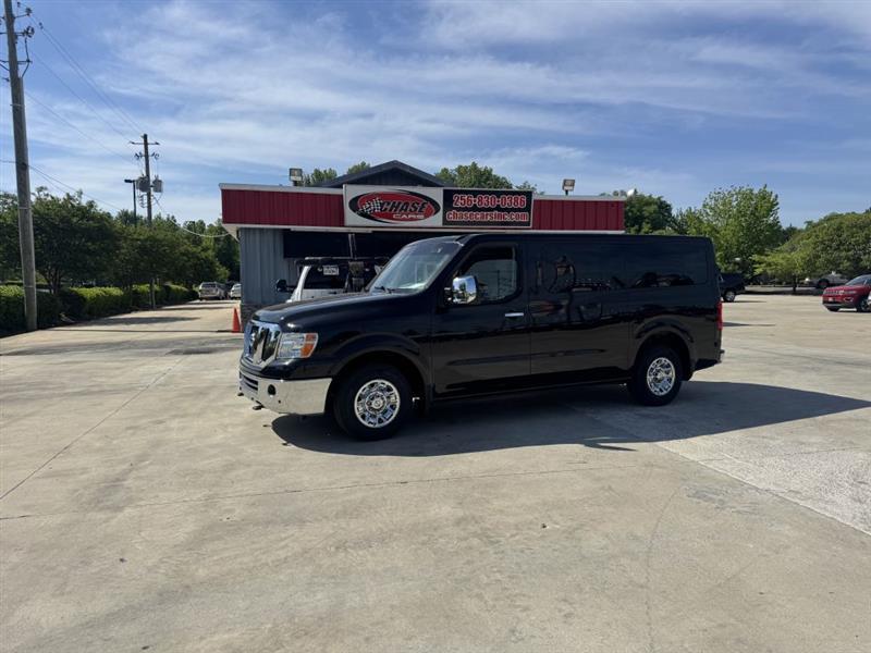 2015 Nissan NV Passenger 3500 S V8